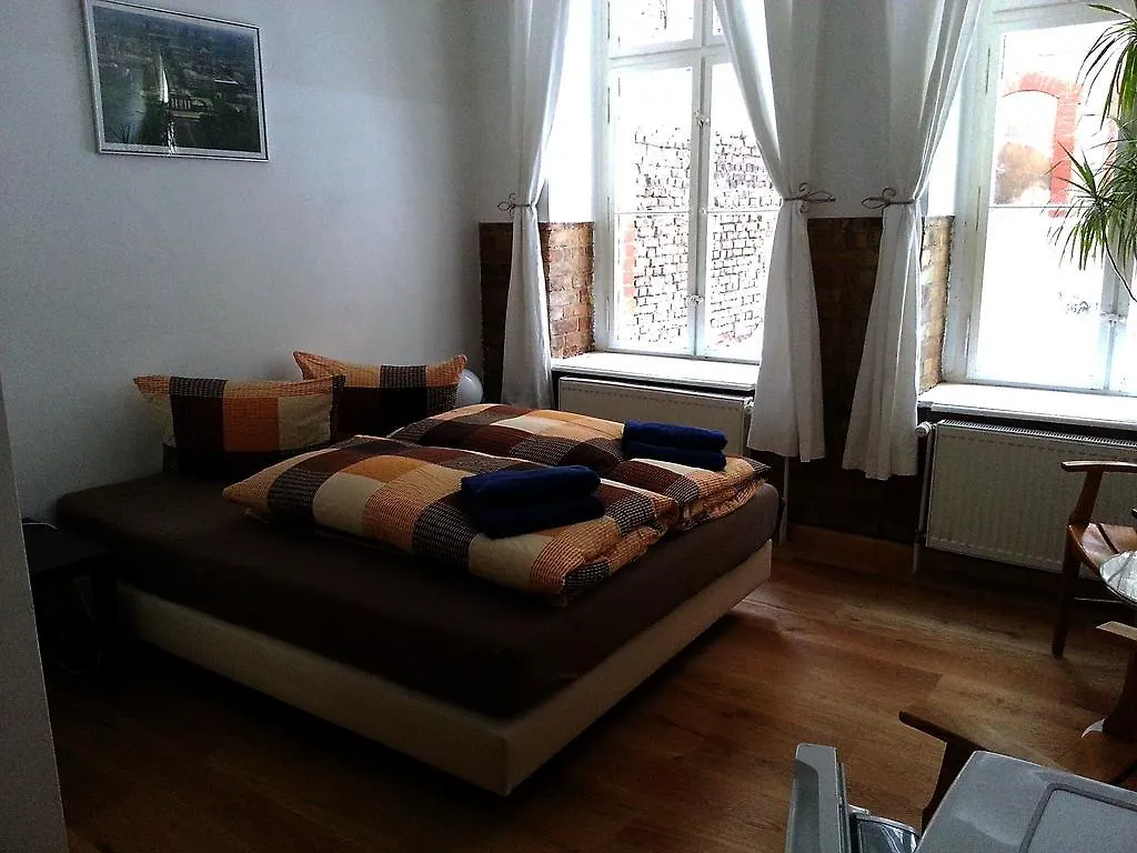 Eastside Pension Berlin 0*,  Niemcy